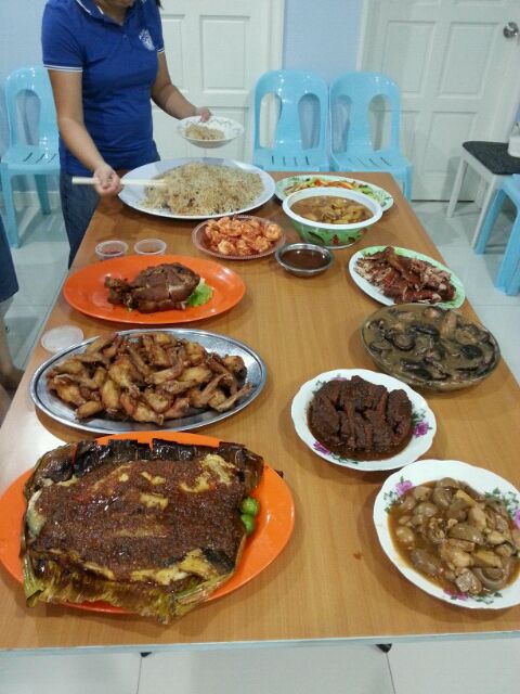 uhm chinese new year dinner/chong wan juen | SnapDish[スナップディッシュ] (ID