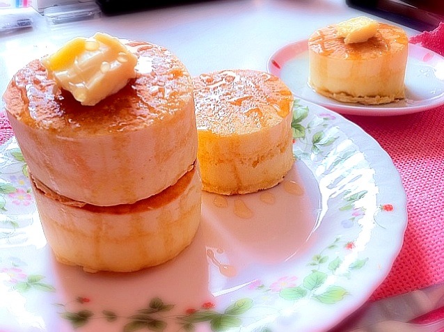 【1月25日はホットケーキの日】分厚いホットケーキが食べたい！夢を叶える簡単レシピ☆