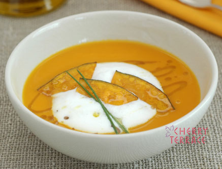 ブイヨンを使わない　かぼちゃのスープ