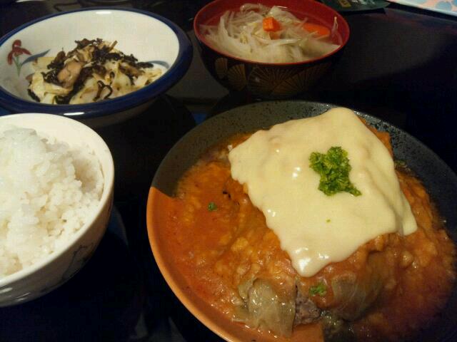 キャベフィーユ、舞茸キャベバタ塩昆布、野菜たっぷり味覇スープ