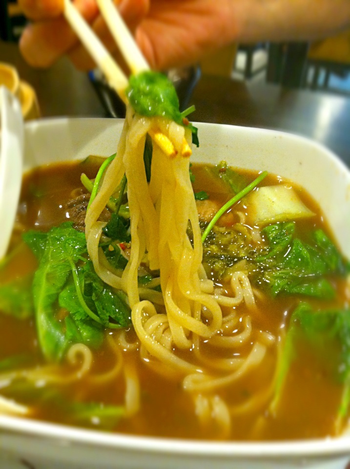 Taiwanese spicy beef noodle soup/Juliee ~ ジュリー | SnapDish[スナップディッシュ ...