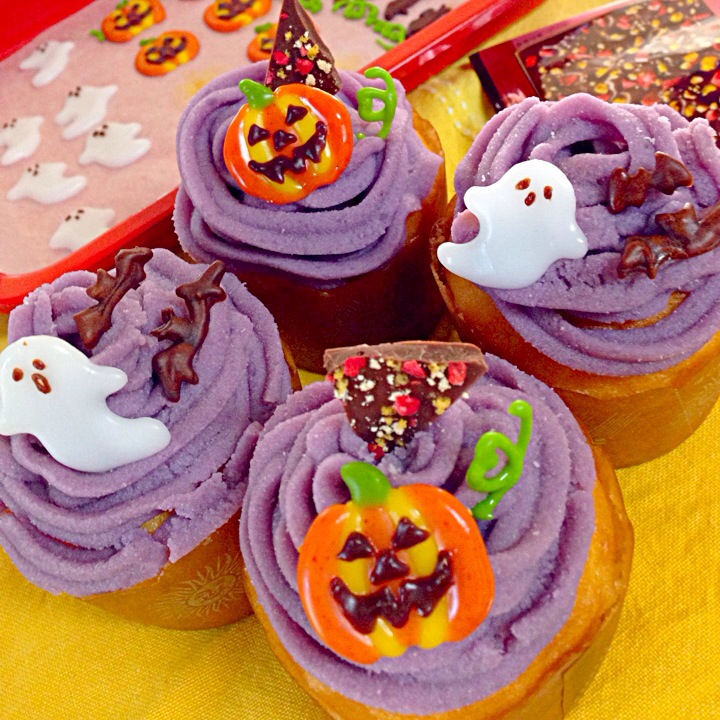 紫芋クリームのハロウィンカップケーキ Ey Snapdish スナップディッシュ Id W0w50a