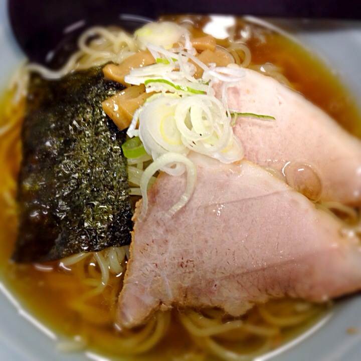 聖蹟桜 丘 大門 醤油ラーメン マカロニ公爵 Snapdish スナップディッシュ Id Yfruca