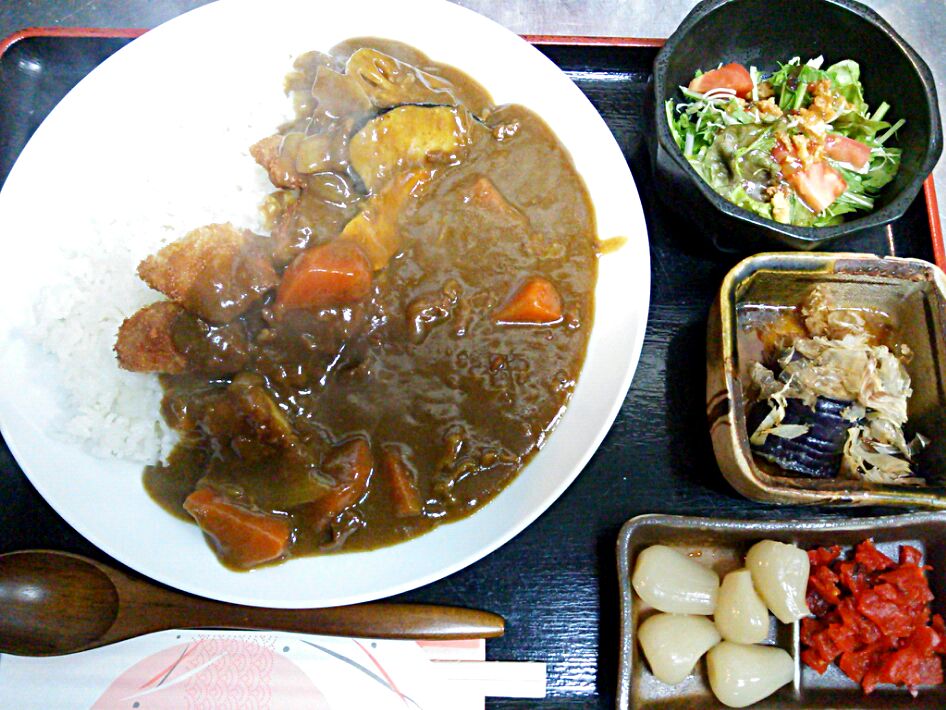 今日はビーフカレーライス定食 カキフライ定食てしたぁ 明日はさわら味噌漬け定食 お造り定食です 春千代 Snapdish スナップディッシュ Id Nji5ka