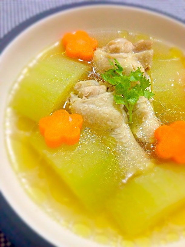 🍲 Chicken and bottle gourd soup 🍗 ( ไก่ต้มฟัก )
