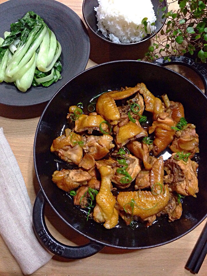 Chicken with ginger scallion and caramel sauce/rick chan | SnapDish ...