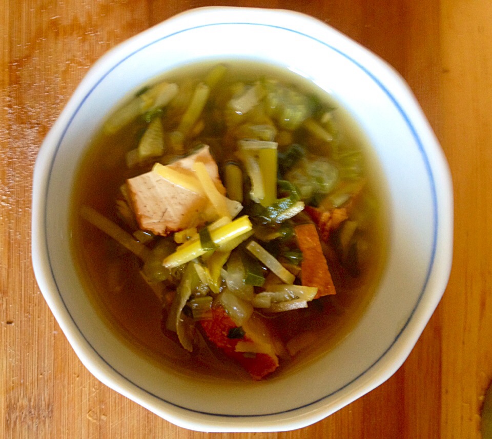 Vegetable soup with smoked tofu