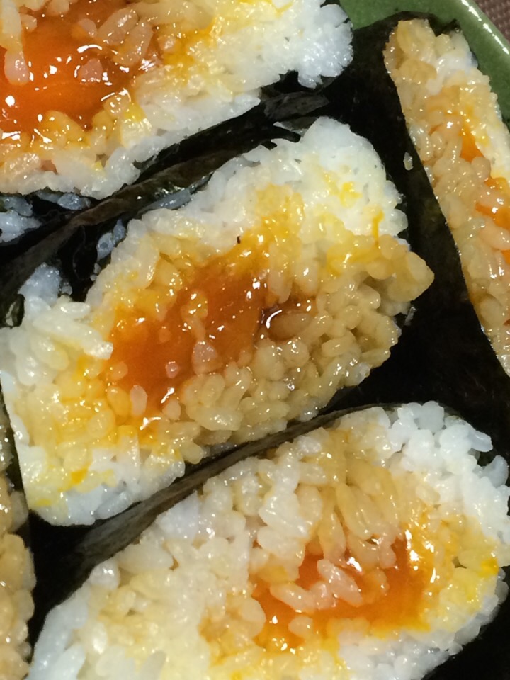 Bちゃんさんの冷凍味玉で おにぎらずを作りました 仕込んでおけば2分で食べれました 佐野未起 Snapdish スナップディッシュ Id M4v8ja