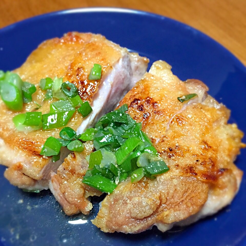 鳥モモ肉のネギ塩焼き 門乃ケルコ Snapdish スナップディッシュ Id 8hs10a