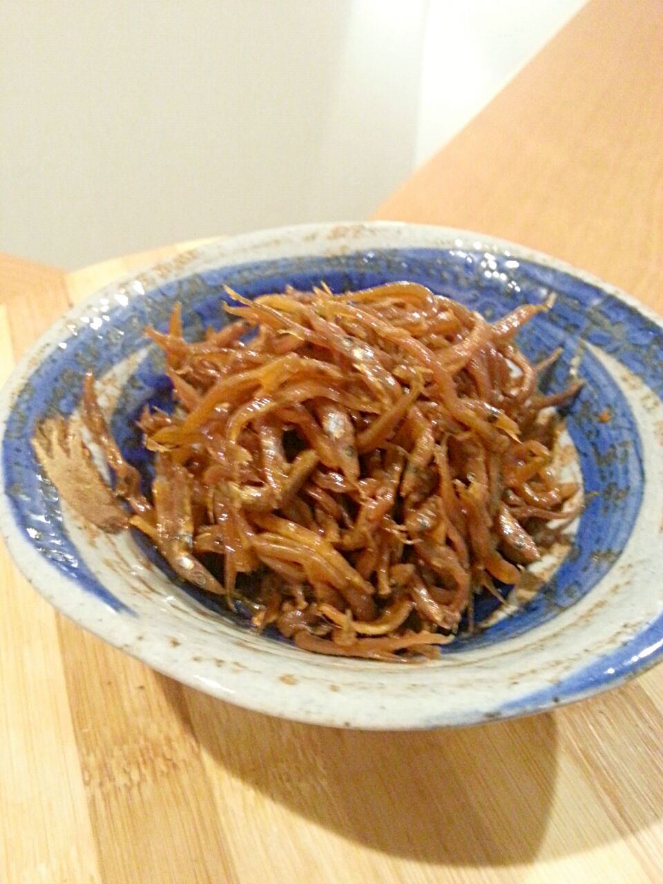 いかなごの釘煮 大量に余った煮汁は丼やすき焼きのかえしに使います かなり思い入れのあるレシピつけました我が家の家庭事情がチラホラ垣間見れます 笑 まーぶる Snapdish スナップディッシュ Id Jow1ma