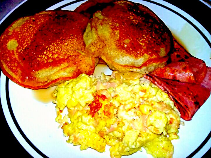 Breakfast Turkey in Eggs with Banana Pancakes and Saute' Honey Ham