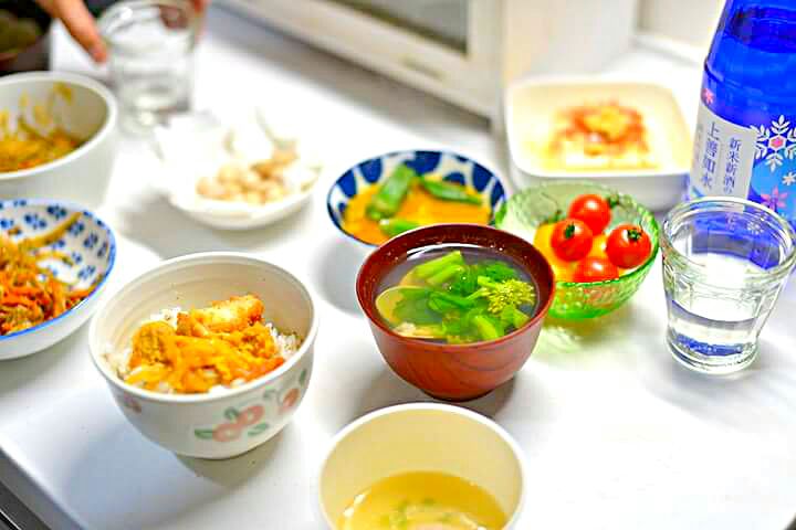 季節外れのはまぐりと菜の花のお吸い物 残り物で立ち飲み キッチン さわ太郎 Snapdish スナップディッシュ Id 4lanra