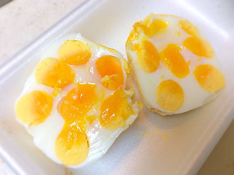 黄身がいっぱいゆで卵 ウズラ玉子をたくさんカプセルに入れて Takeshi Nagaki Snapdish スナップディッシュ Id Xdjnaa