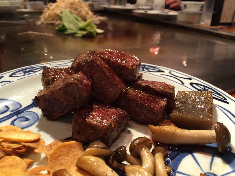 神戸牛〜ももでも美味しい！！ ステーキ専門ランド神戸館@三宮