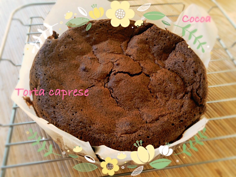 Chef 中川浩行さんの料理 トルタカプレーゼ イタリアカプリ島のチョコレートケーキは粉を入れずにココアを入れてしっとりと仕上げます Cocoa Snapdish スナップディッシュ Id Rhuama