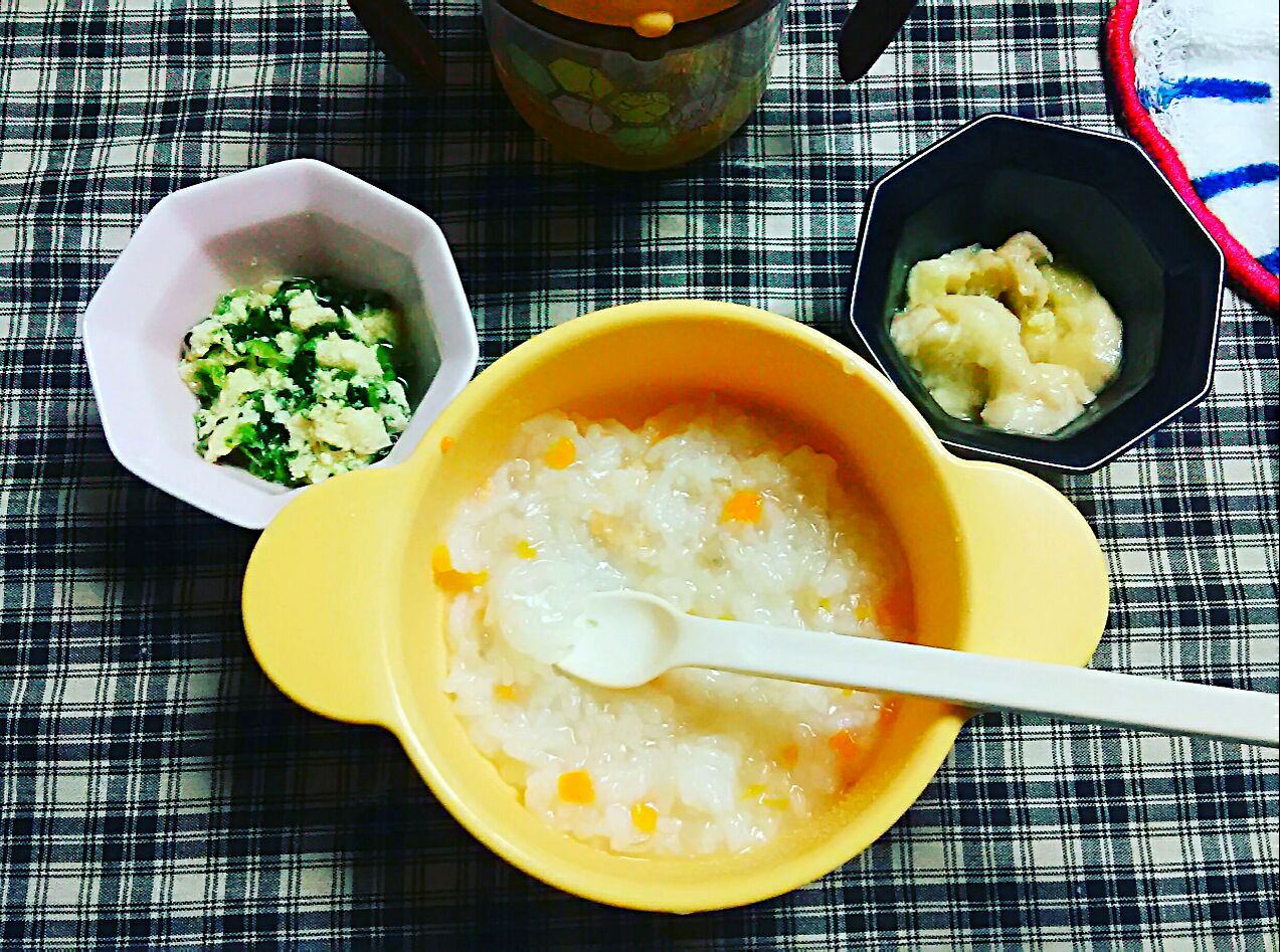 離乳食 鮭と野菜の炊き込みご飯 お粥版豆腐ほうれん草 バナナ 咲乃まま Snapdish スナップディッシュ Id G45afa