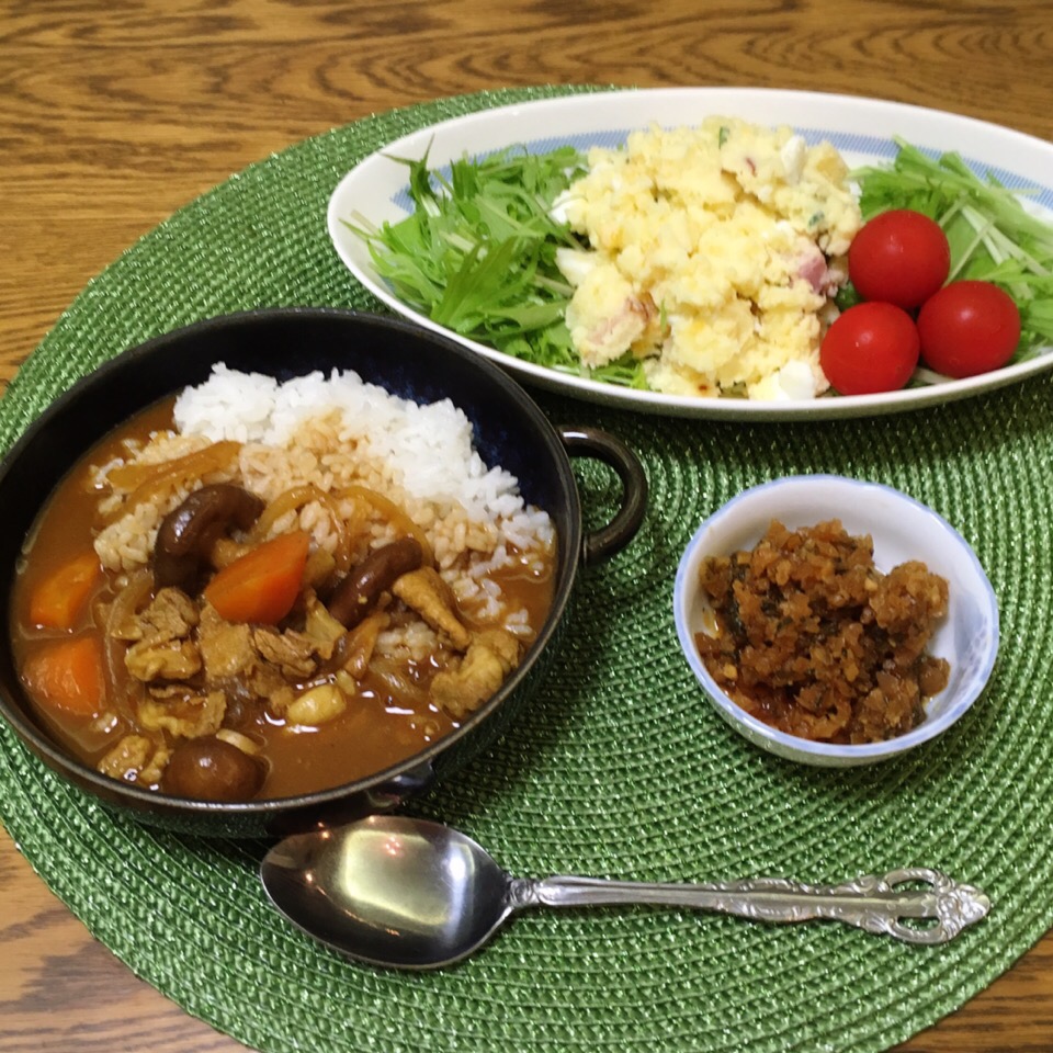 ポテトサラダ 伊賀漬 カレーライス 美也子 Snapdish スナップディッシュ Id Ttcqua