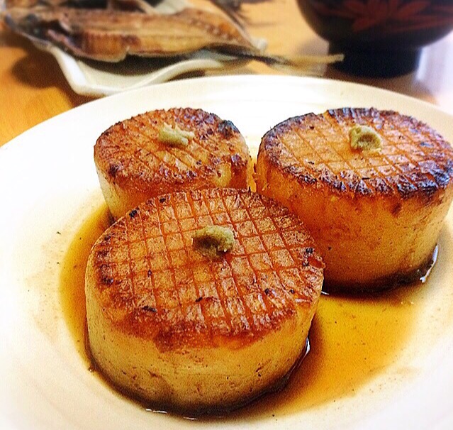 ガク魁‼︎男飯@やぁづさんの料理 大根ステーキ柚子バター醤油仕立て