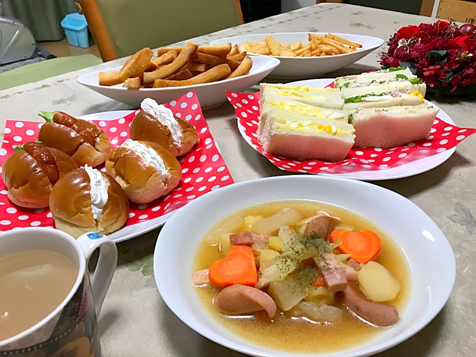 パン 夕飯 和風ポトフ 今夜の夕食は 大根入り和風ポトフ Mako Snapdish スナップディッシュ Id Gignsa