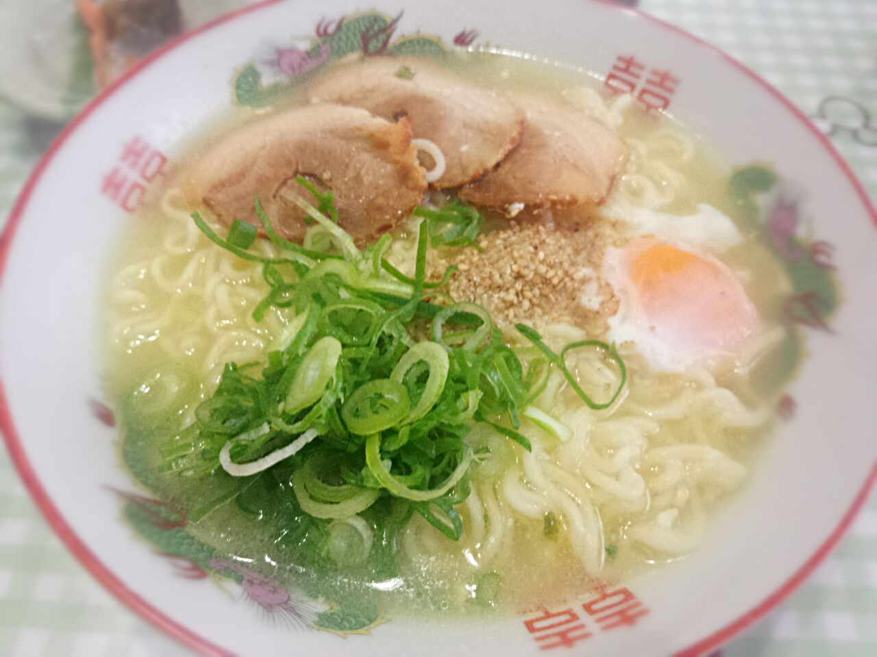 インスタントラーメン 土曜の昼飯 インスタントラーメンで二日酔いを撃退 Mitsuhiro S Snapdish スナップディッシュ Id Llx9va