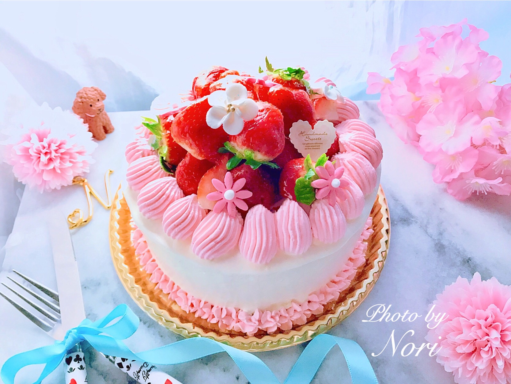 ストロベリーケーキデコレーションケーキ ケーキ 誕生日誕生日ケーキイチゴイチゴのショートケーキ ストロベリーショートケーキケーキ Nori Er3425 Snapdish スナップディッシュ Id B9984a