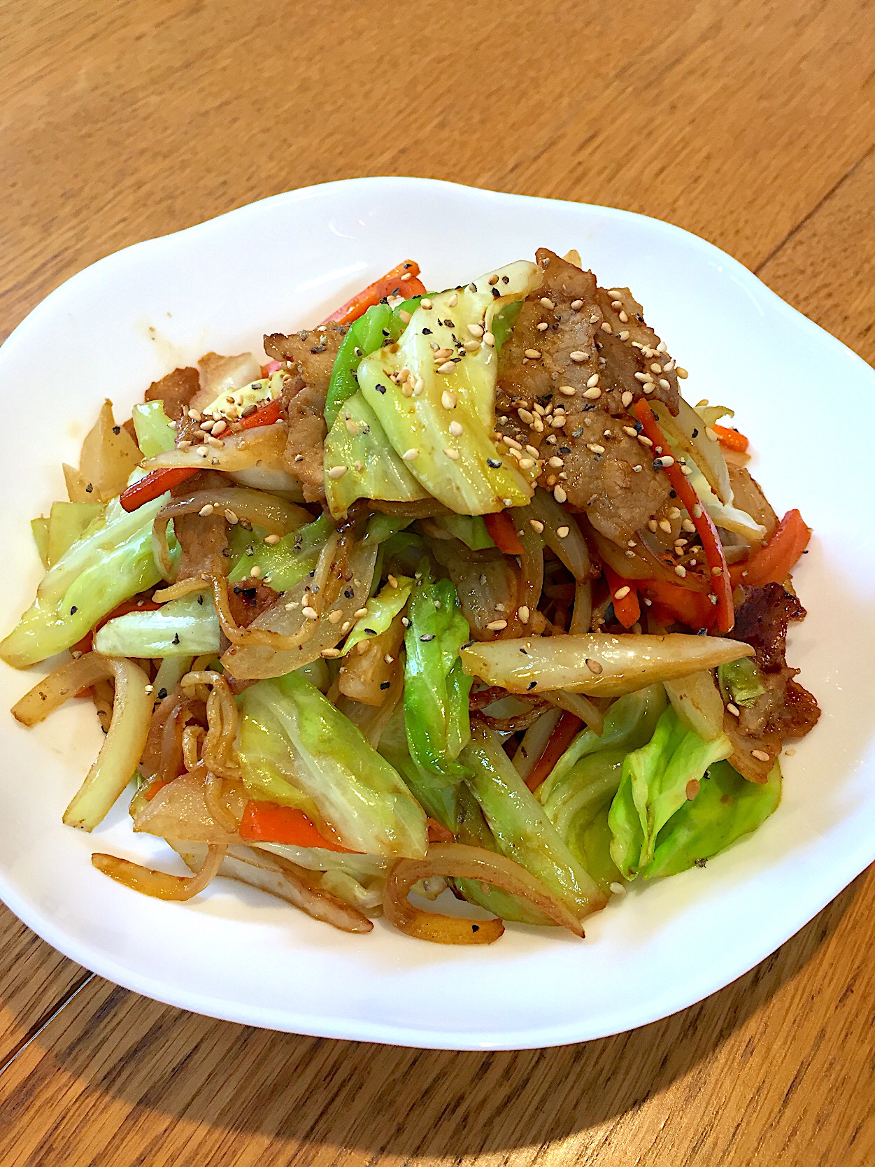 焼肉のタレで野菜たっぷり焼きそば まつださん Snapdish スナップディッシュ Id Wdy5xa