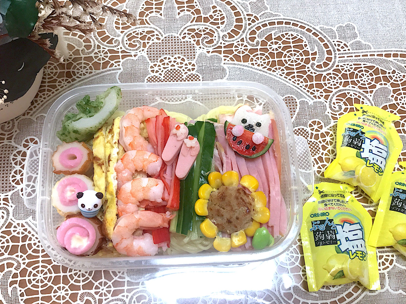 夏の娘お弁当は冷やし中華弁当夏のお弁当 デコ弁 キャラ弁中学女子弁当 娘のお弁当 冷やし中華弁当 Mako Snapdish スナップディッシュ Id 0smrda