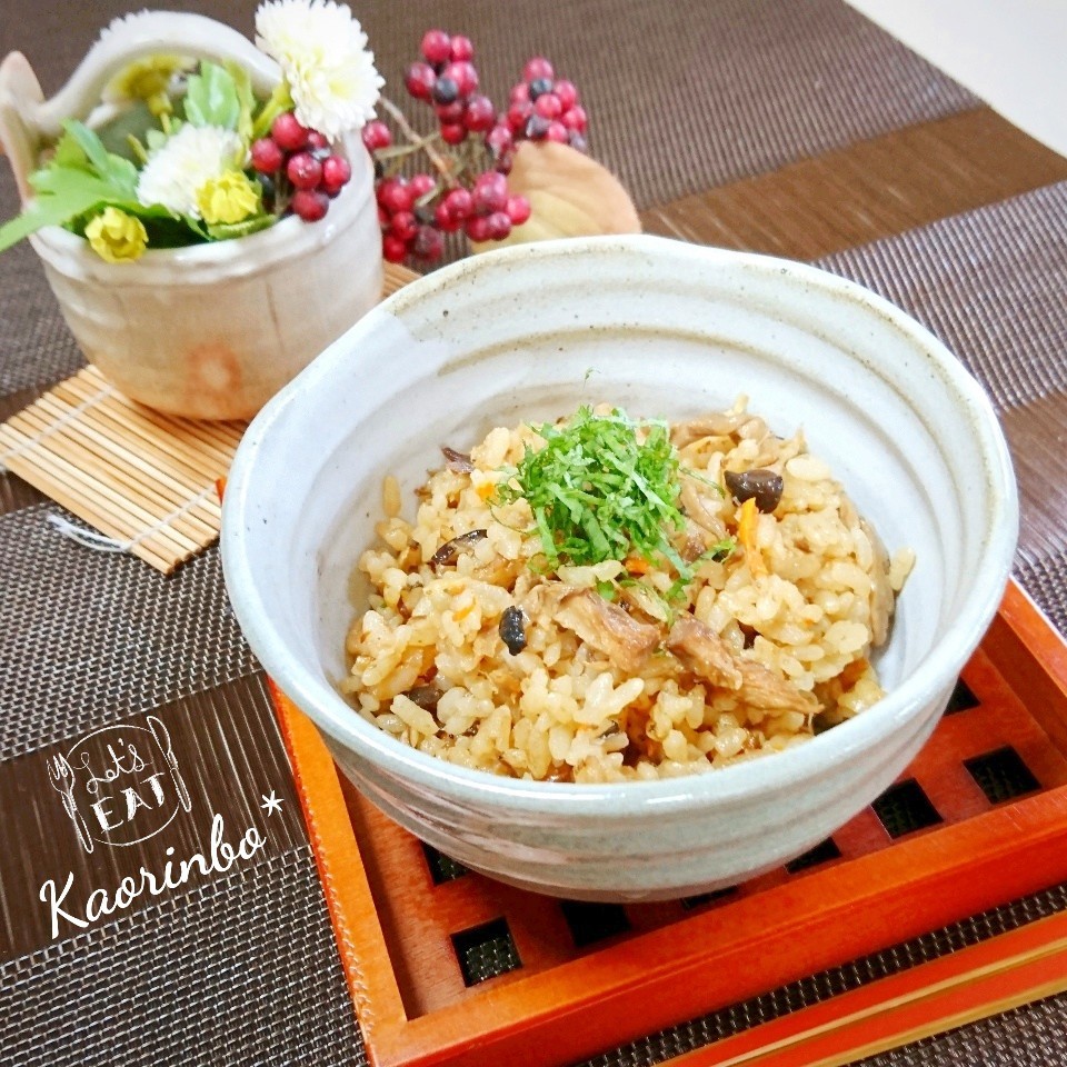 鯖味噌煮缶で中華風炊き込みご飯 簡単激ウマ Kaorinbo Snapdish スナップディッシュ Id Zx00fa