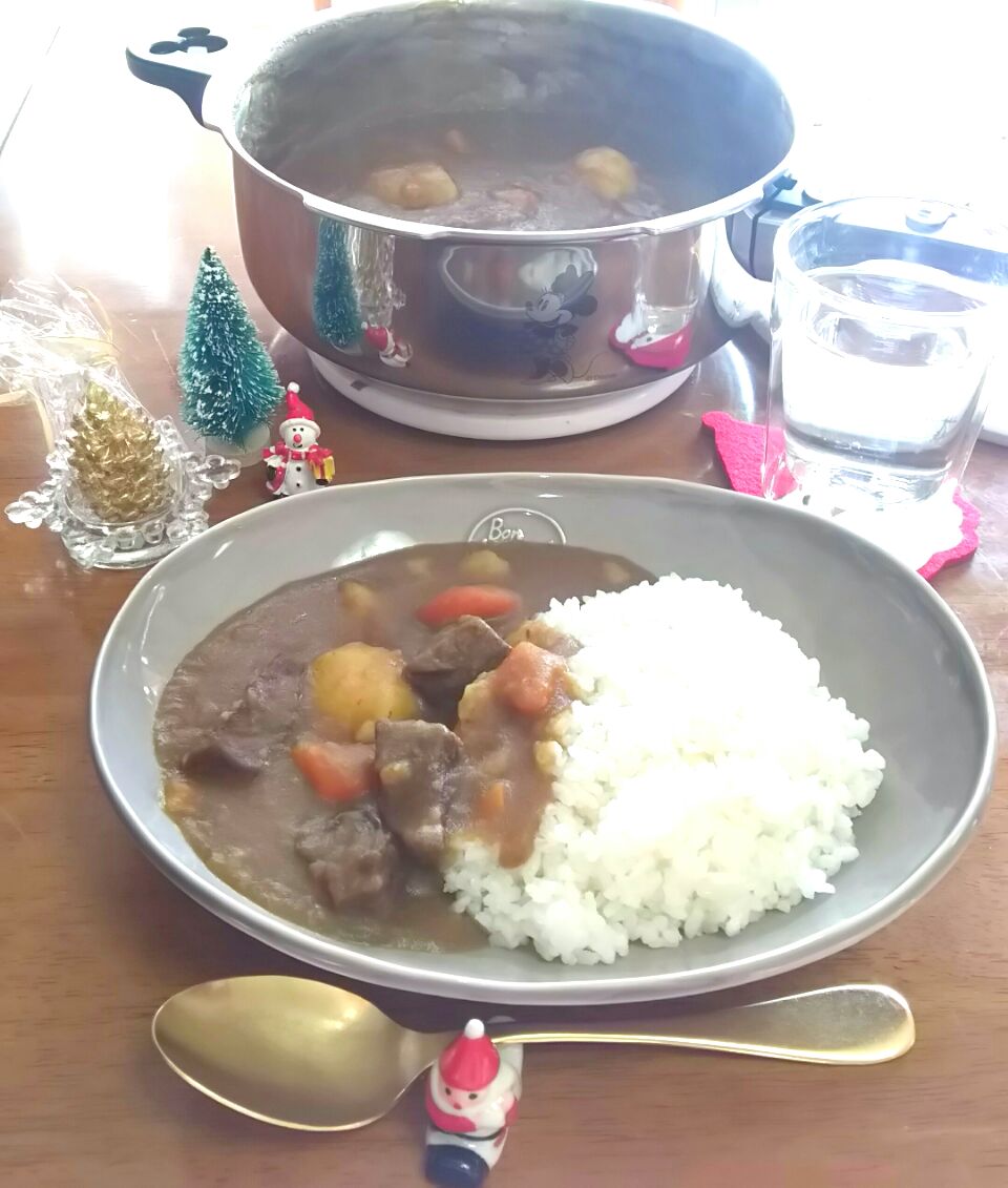 圧力鍋で野菜が溶けた ビーフカレー圧力鍋カレーライスランチ とししいたけ Snapdish スナップディッシュ Id 9fevwa
