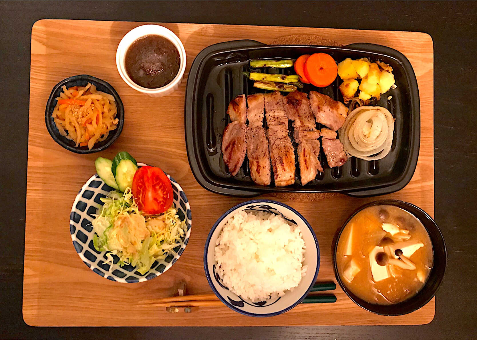 ステーキ豚肉料理グリルパン切り干し大根ステーキソース夜ご飯夕ご飯 料理好きな人と繋がりたい いちご Snapdish スナップディッシュ Id Prt1ya