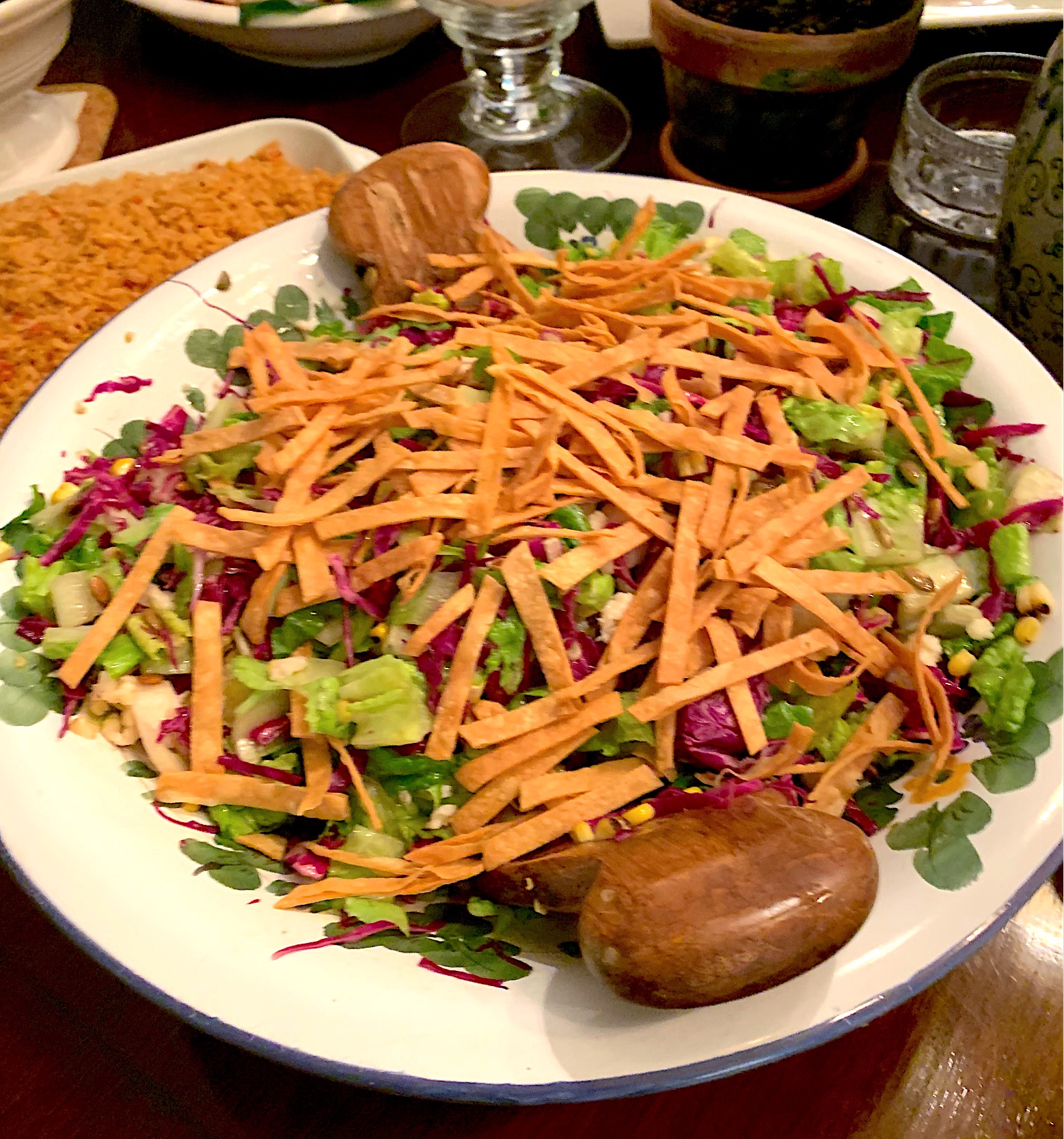 Mexican GreenSalad topped with tortilla chips
Romaine, purple cabbage, grilled corn, hearts of palm, pepitas seeds, tortilla chips  #mexicansalad