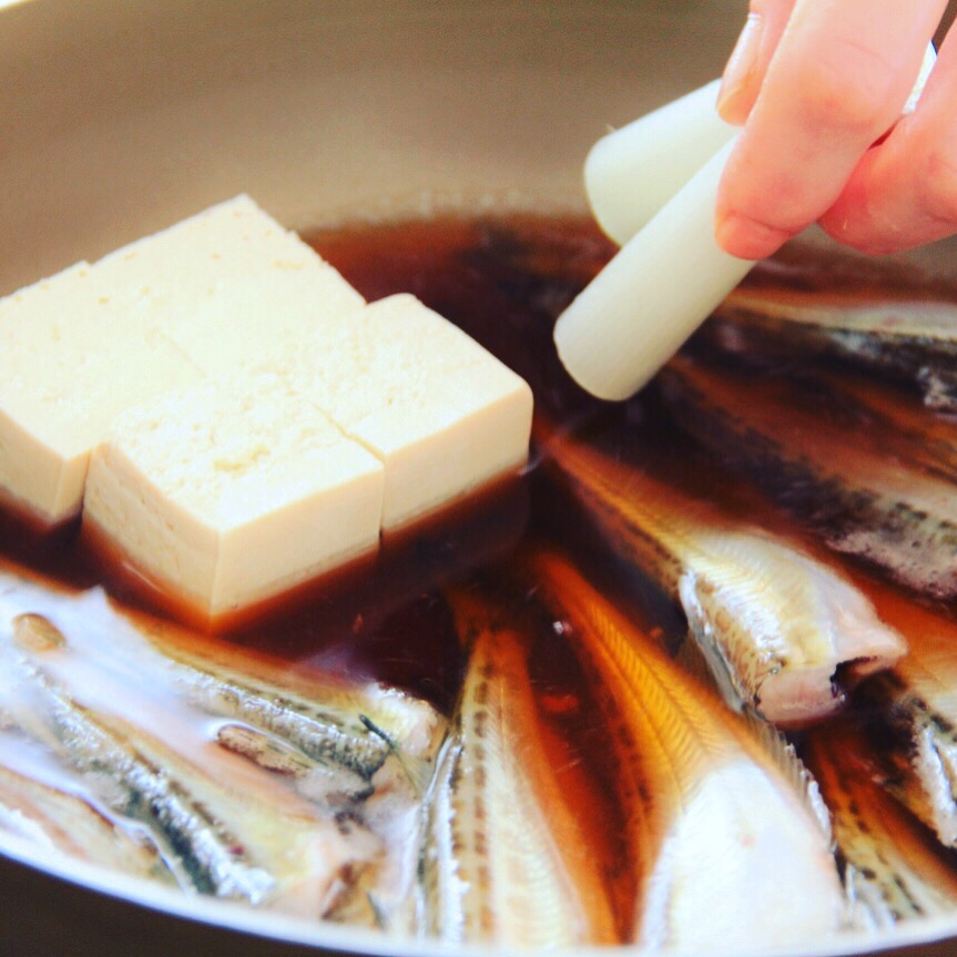 お魚の煮付け 料理研究家指宿さゆり 料理動画制作スタジオ 料理研究家 指宿さゆり ﾚｼﾋﾟ制作専門ｽﾀｼﾞｵ 事務局ｽﾀｯﾌ運営 Snapdish スナップディッシュ Id Zz545a