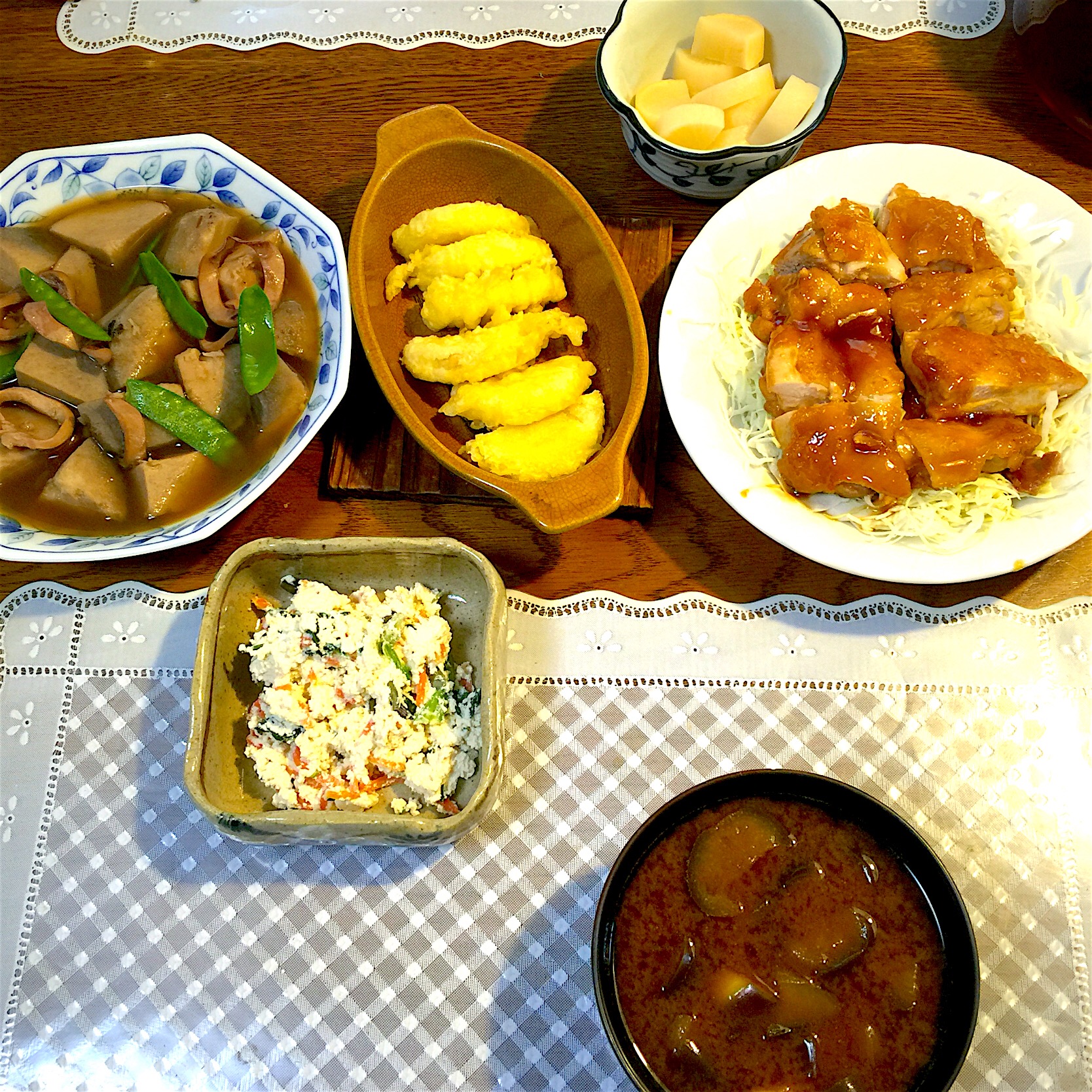 鶏もも肉の照焼き 筍天ぷら 白和え 昨夜の残り里芋とイカの煮物 味噌汁 ワイン Yakinasu Snapdish スナップディッシュ Id Dqpeya