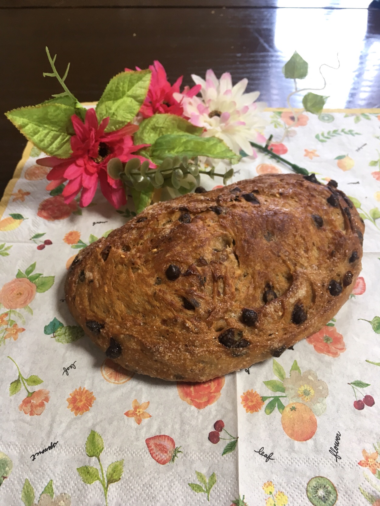 ラムレーズンとチョコチップのパン | TOMOのブログ