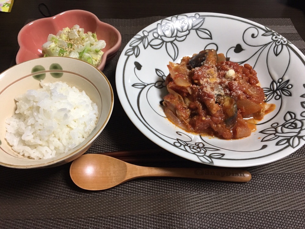 中途半端に余ったトマト缶で 豚肉と玉ねぎのトマト炒め と サポーター きょうの晩ごはん なぁに 野菜が大好きになるレシピ ちぐあさ Snapdish スナップディッシュ Id Dgbvma