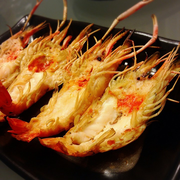 🦐 Grilled prawns 🦐 กุ้งเผา 🍴
