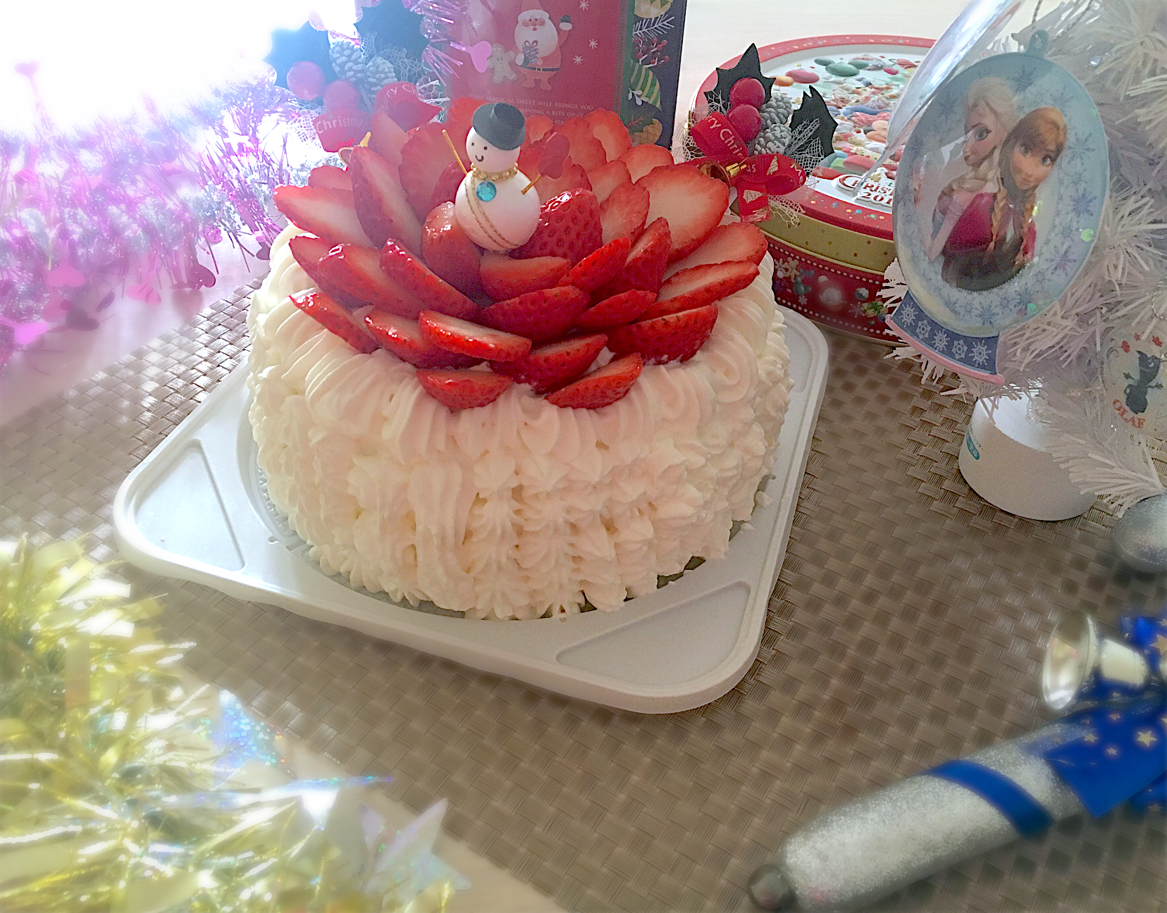 親子で作るイチゴたっぷりクリスマスケーキ はなまき Snapdish スナップディッシュ Id Bta15a