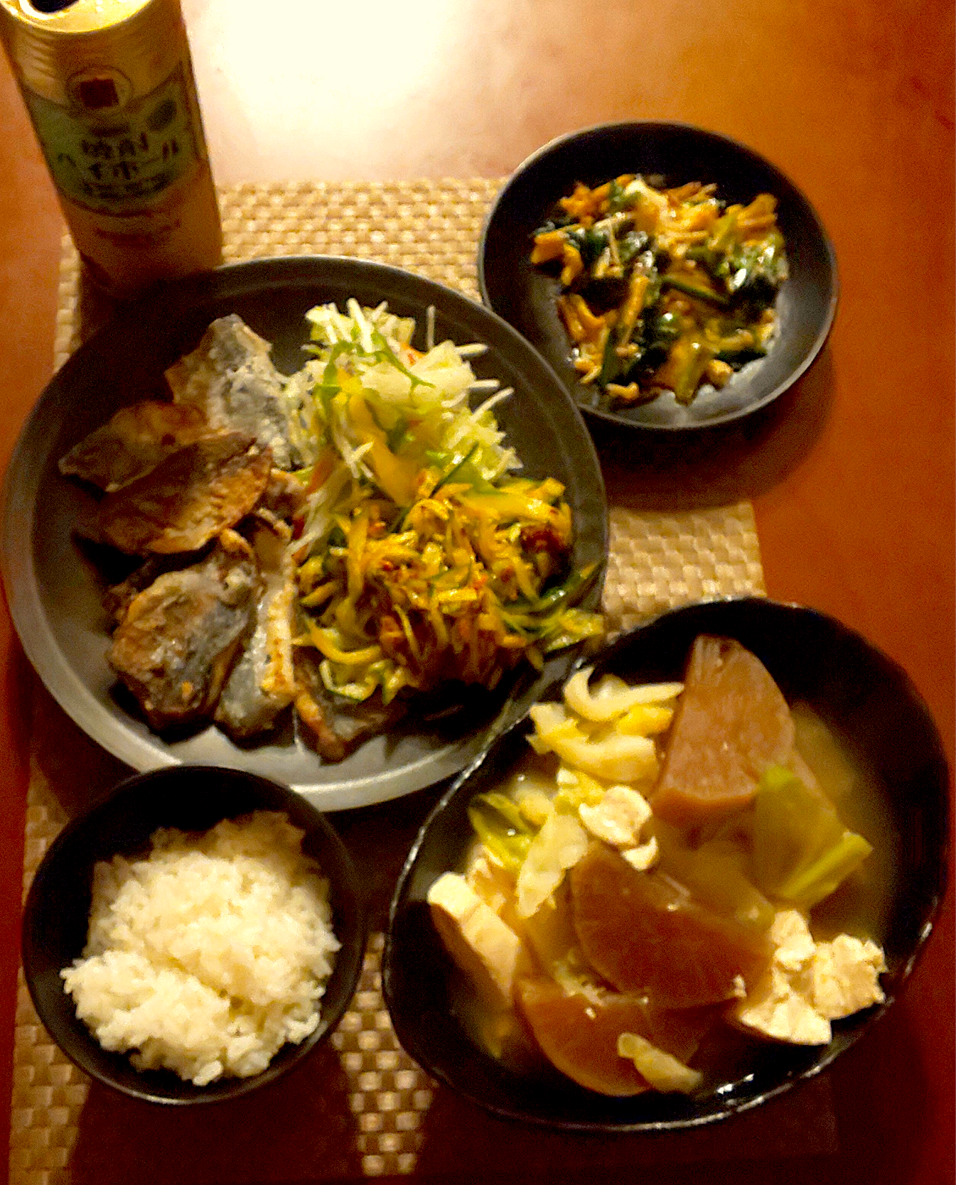 Today S Dinner えのきとほうれん草の 炒め卵とじ 鯵の竜田揚げw辛胡瓜和え しみしみ大根とお豆腐の Ami Snapdish スナップディッシュ Id O9j14a