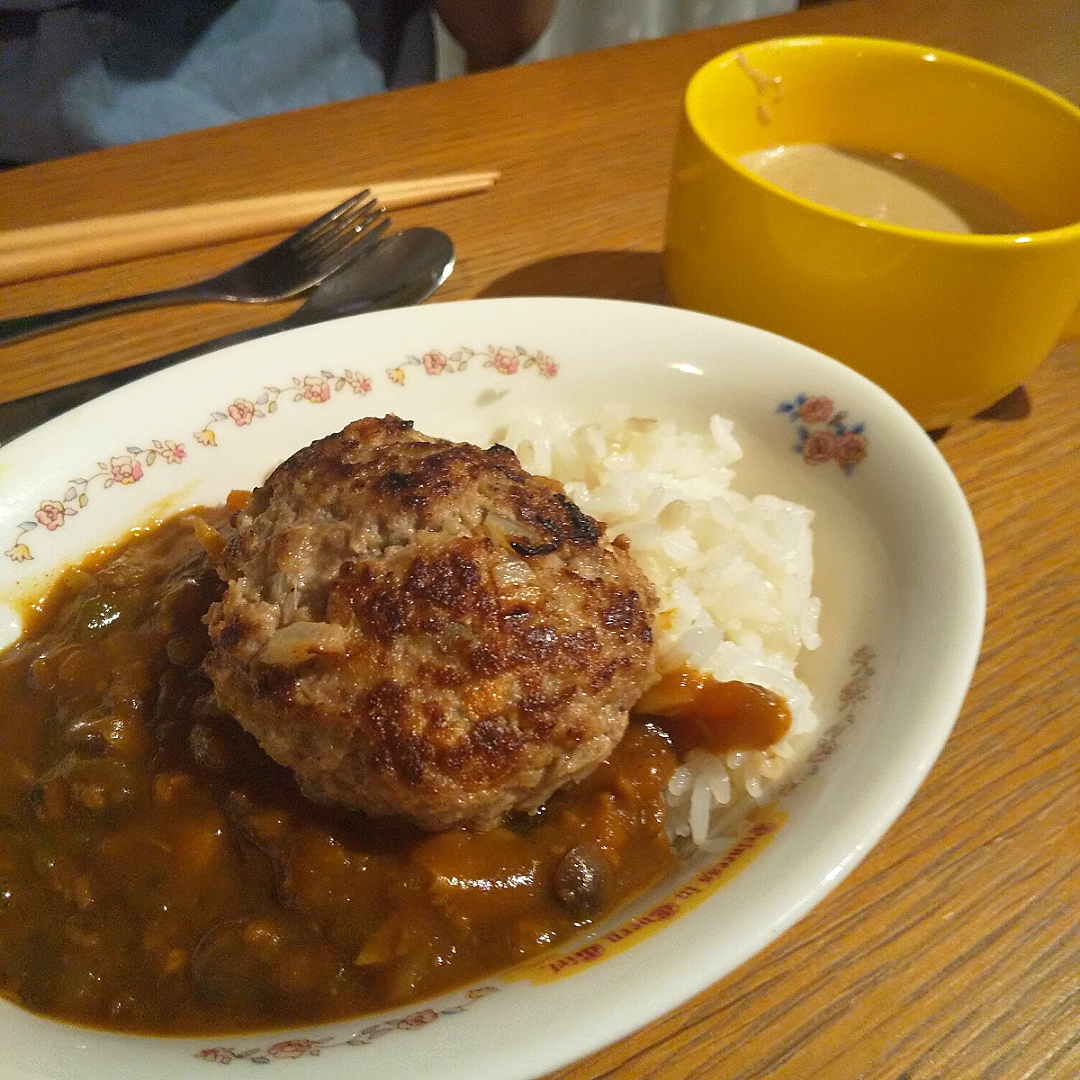 こどもの日リクエストご飯 お魚ミンチのキーマカレー ハンバーグ乗っけ まきごろう Snapdish スナップディッシュ Id 5y44ua