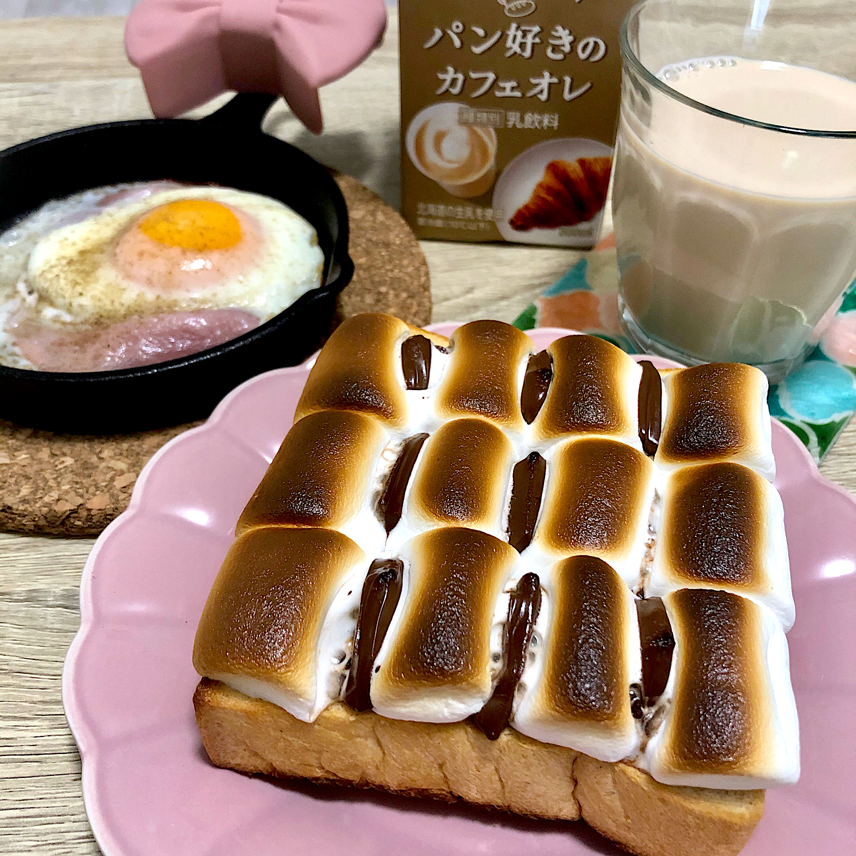 チョコマシュマロトーストとパン好きのカフェオレの朝ごはん 結花 Snapdish スナップディッシュ Id Itigfa