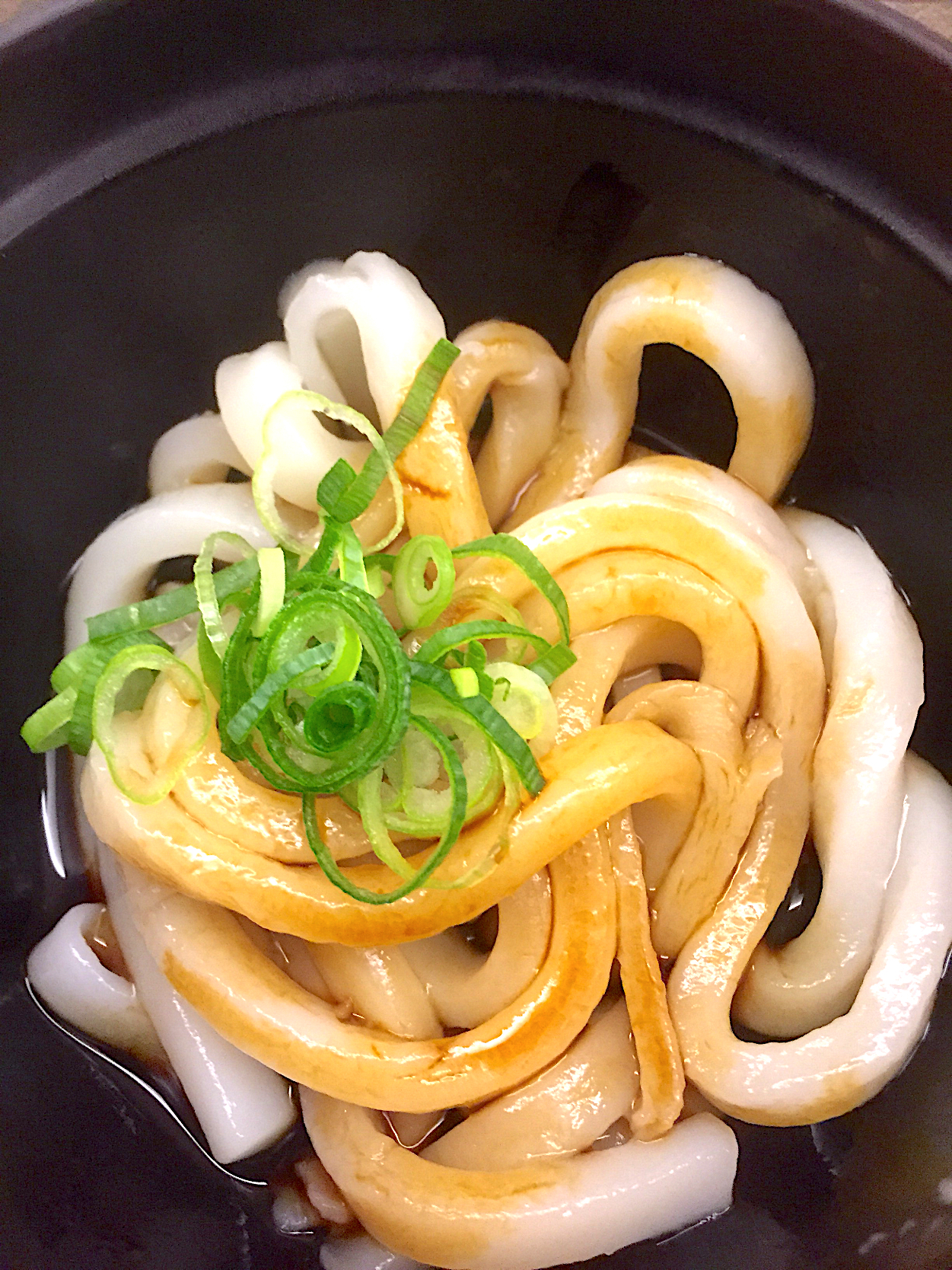 三重県名物 伊勢うどん極太麺がもっちもちメチャ旨/おひるごはん | SnapDish[スナップディッシュ] (ID:09Geja)