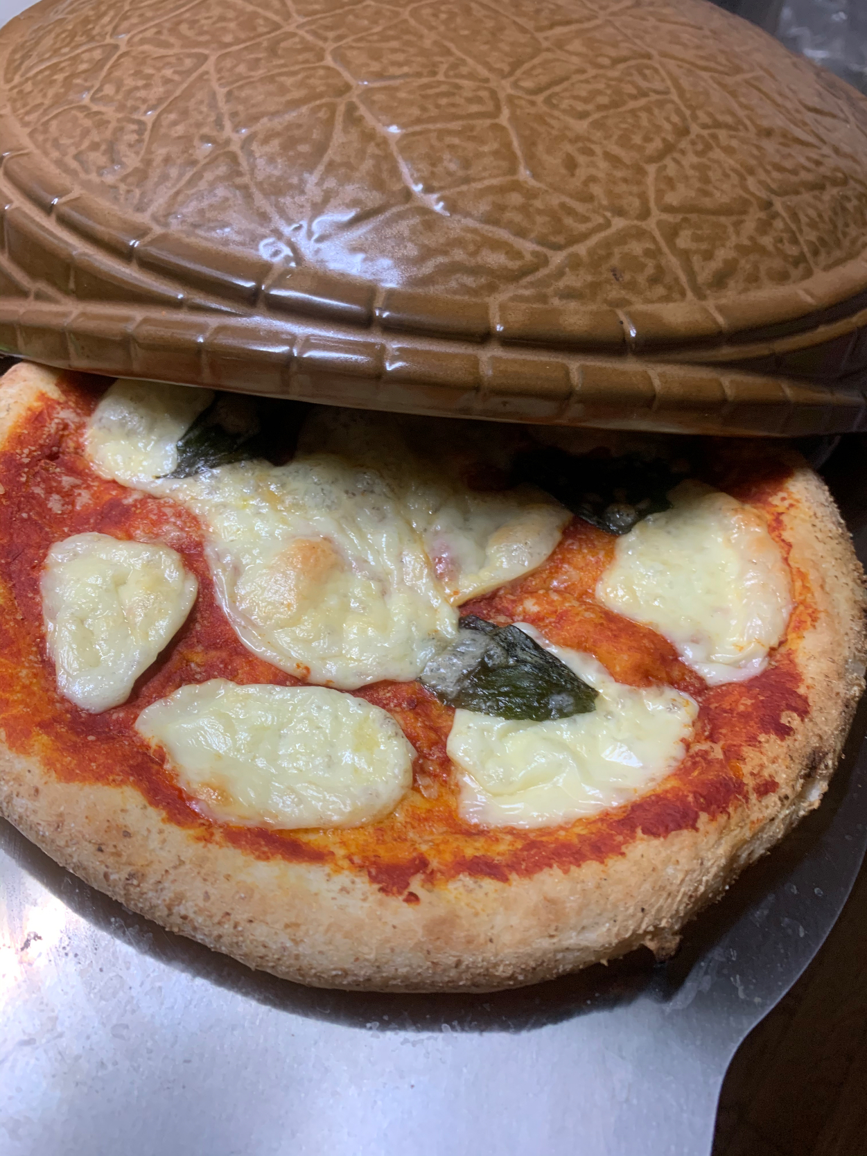 冷凍ピッザ Pizzarevo 極 マルガリータ を簡易ピザ釜で焼いてみた どや お家でbar Snapdish スナップディッシュ Id Uputma