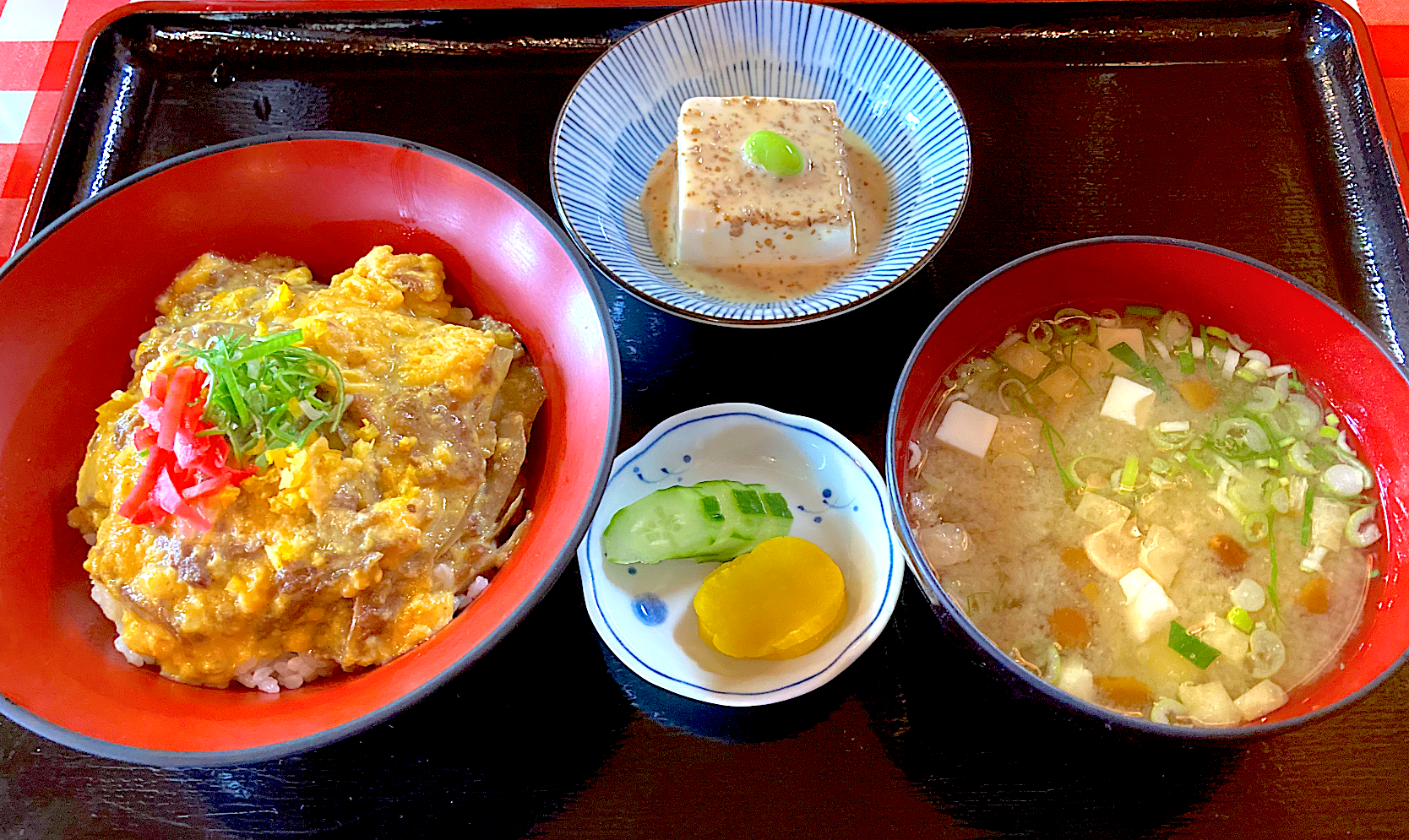 本日の賄い 7 3 牛肉とゴボウの卵とじ丼 かぴかぴ Snapdish スナップディッシュ Id S1ufaa