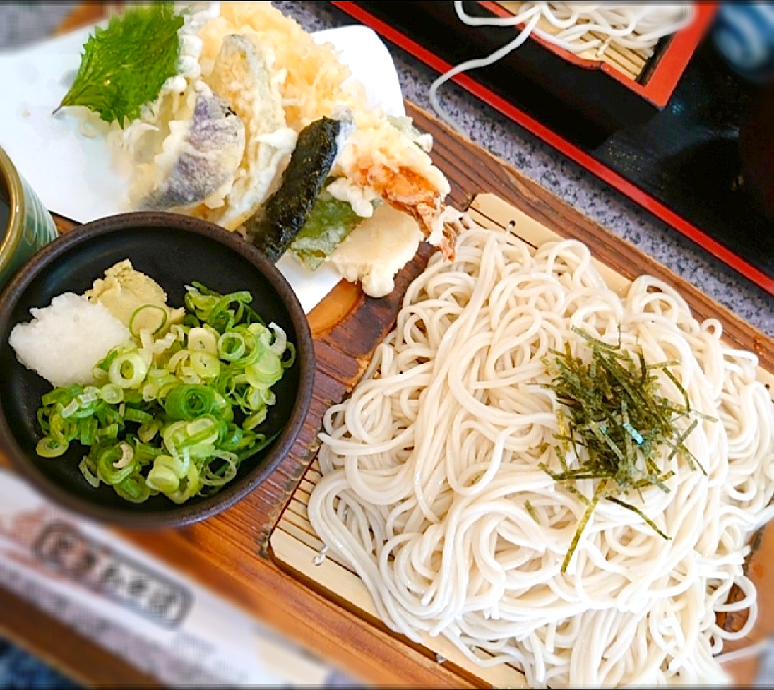 天ざる 食べてきましたお蕎麦の量が多くて お腹一杯でした ふみりん Snapdish スナップディッシュ Id 1acxya