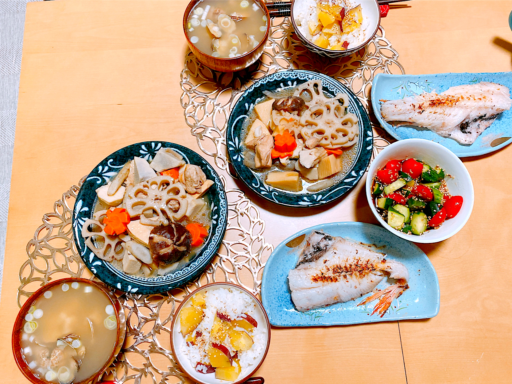 筑前煮 赤魚の粕漬け さつまいもご飯 あさりのお味噌 きゅうりとトマトの中華和え まゆ Snapdish スナップディッシュ Id Bfsqfa