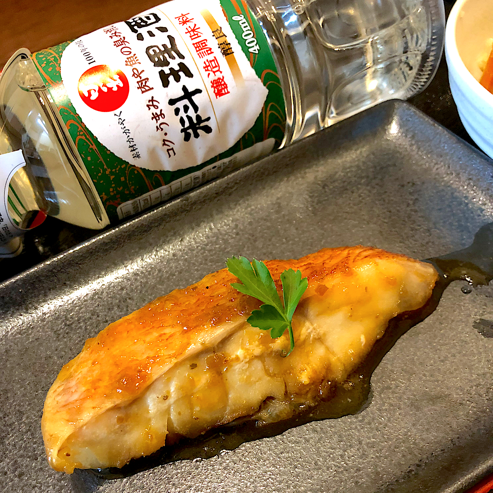 ふっくら柔らか赤魚の煮付け モニター当選ありがとうござます 日の出料理酒 砂糖 みりん 醤油 生姜 レモン汁で煮付けました 料理酒を使うと魚の臭みが気にならず ふっくら とても美味しく頂きました 色々試してみます 菅原洋美 Snapdish スナップディッシュ Id Dklgha