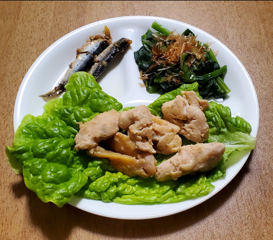 鶏肩小肉の味噌漬け焼きの残り サンチュ ほうれん草のお浸し 鰯の生姜煮 ナナ Snapdish スナップディッシュ Id Bokg4a