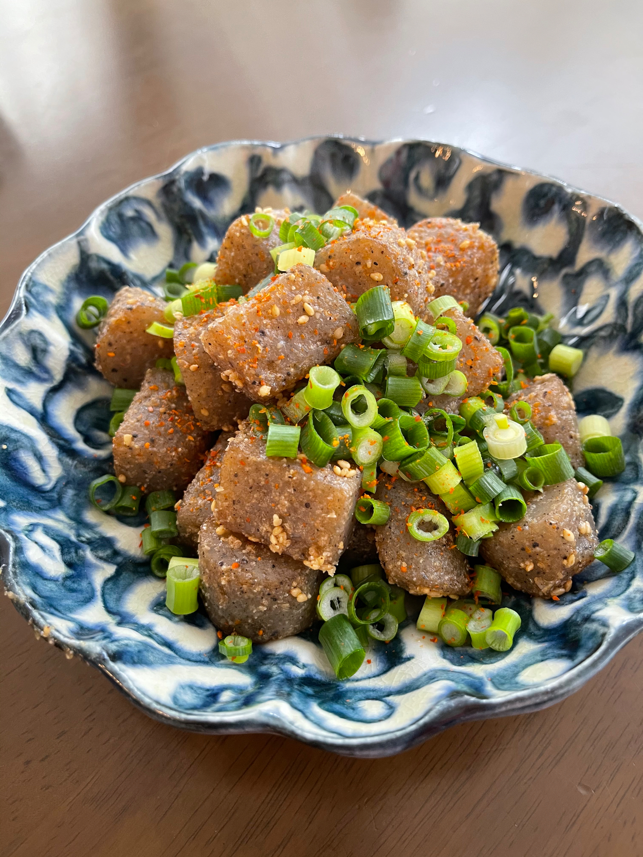 からあげビールさんの料理 5分で簡単 ヘルシーおつまみ 胡麻まみれ旨辛こんにゃく ナガマン Snapdish スナップディッシュ Id Toiyra