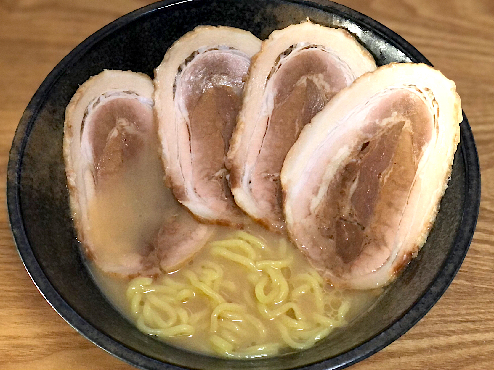 鍋キューブ 鯛と帆立の極みだし鍋を使った魚介豚骨ラーメン まぁたん Snapdish スナップディッシュ Id Cuql8a