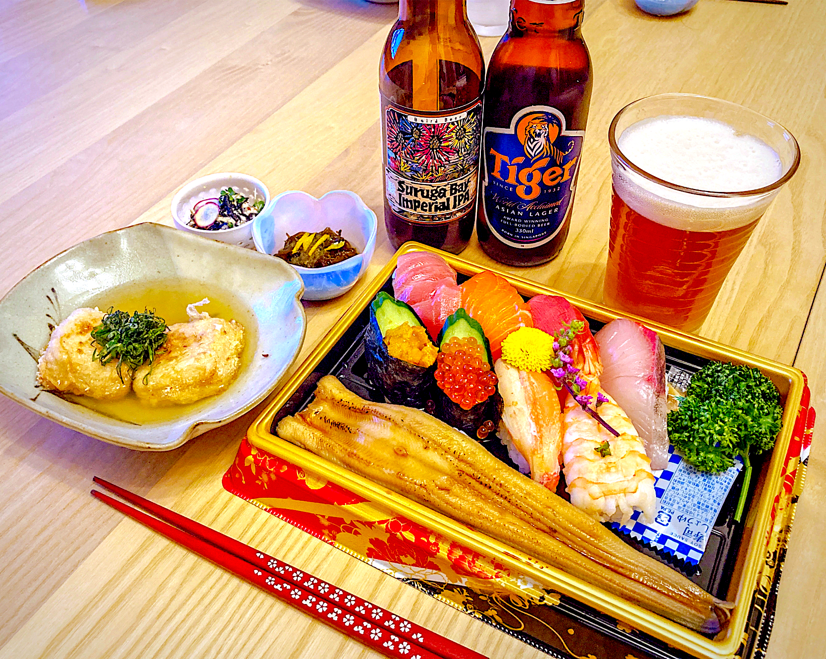 今日の夕食 にぎり寿司 胡麻豆腐の揚げ出し 白和え もずく酢/ふわ猫 